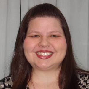 Meet your Posher, Stefanie